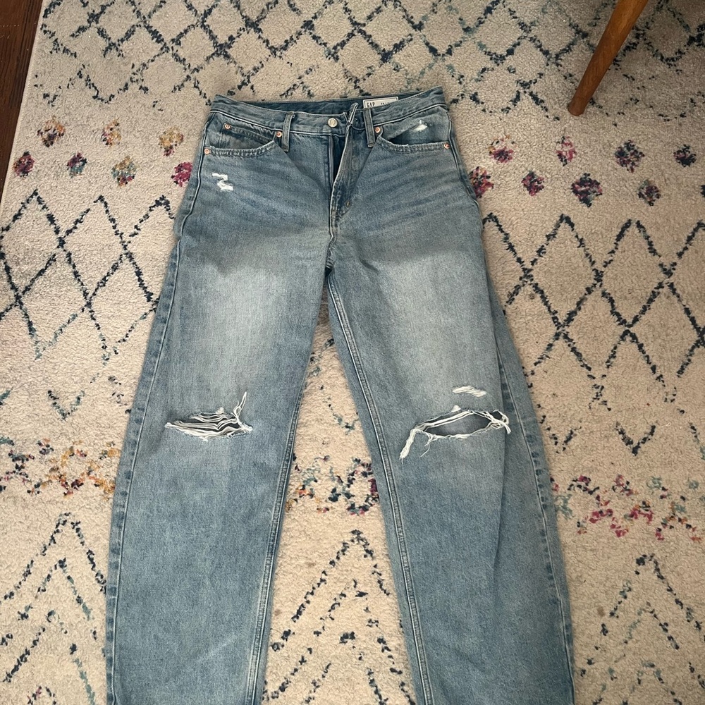GAP Light Blue Relaxed Jeans